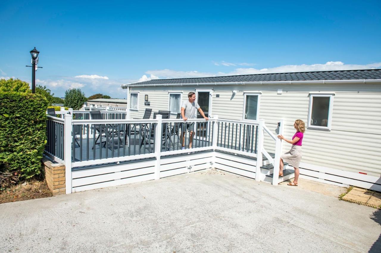 Llanrhidian Holiday Park Llanmorlais Экстерьер фото