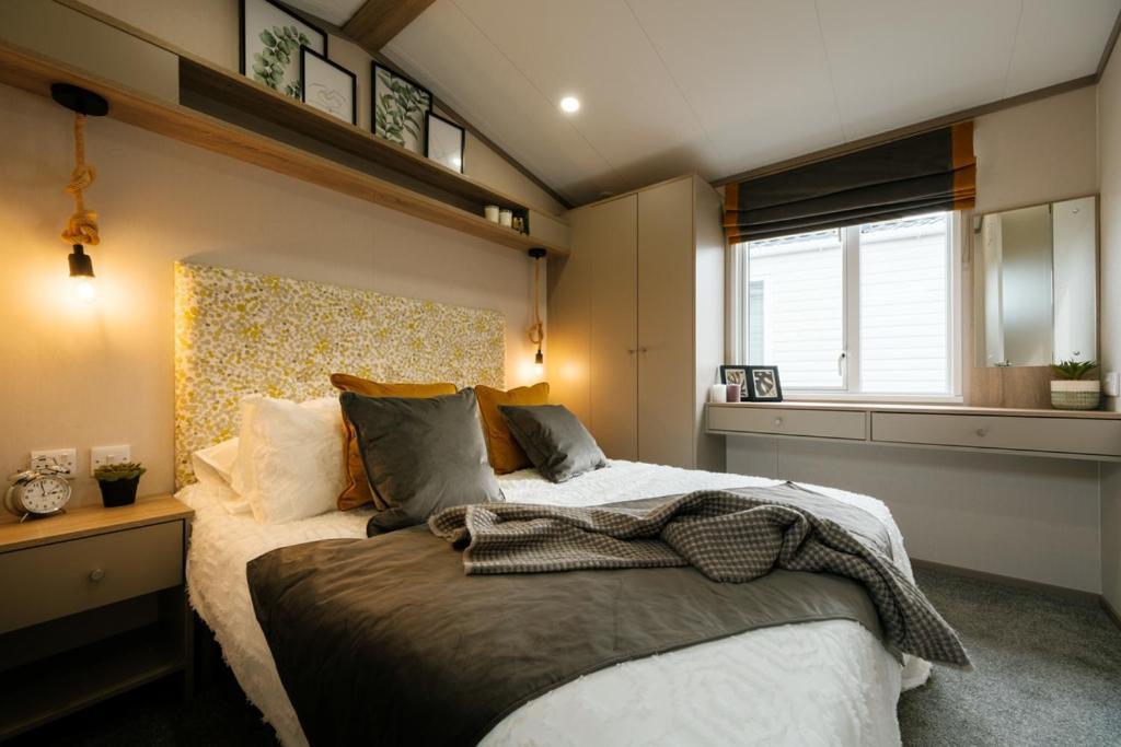 Llanrhidian Holiday Park Llanmorlais Экстерьер фото