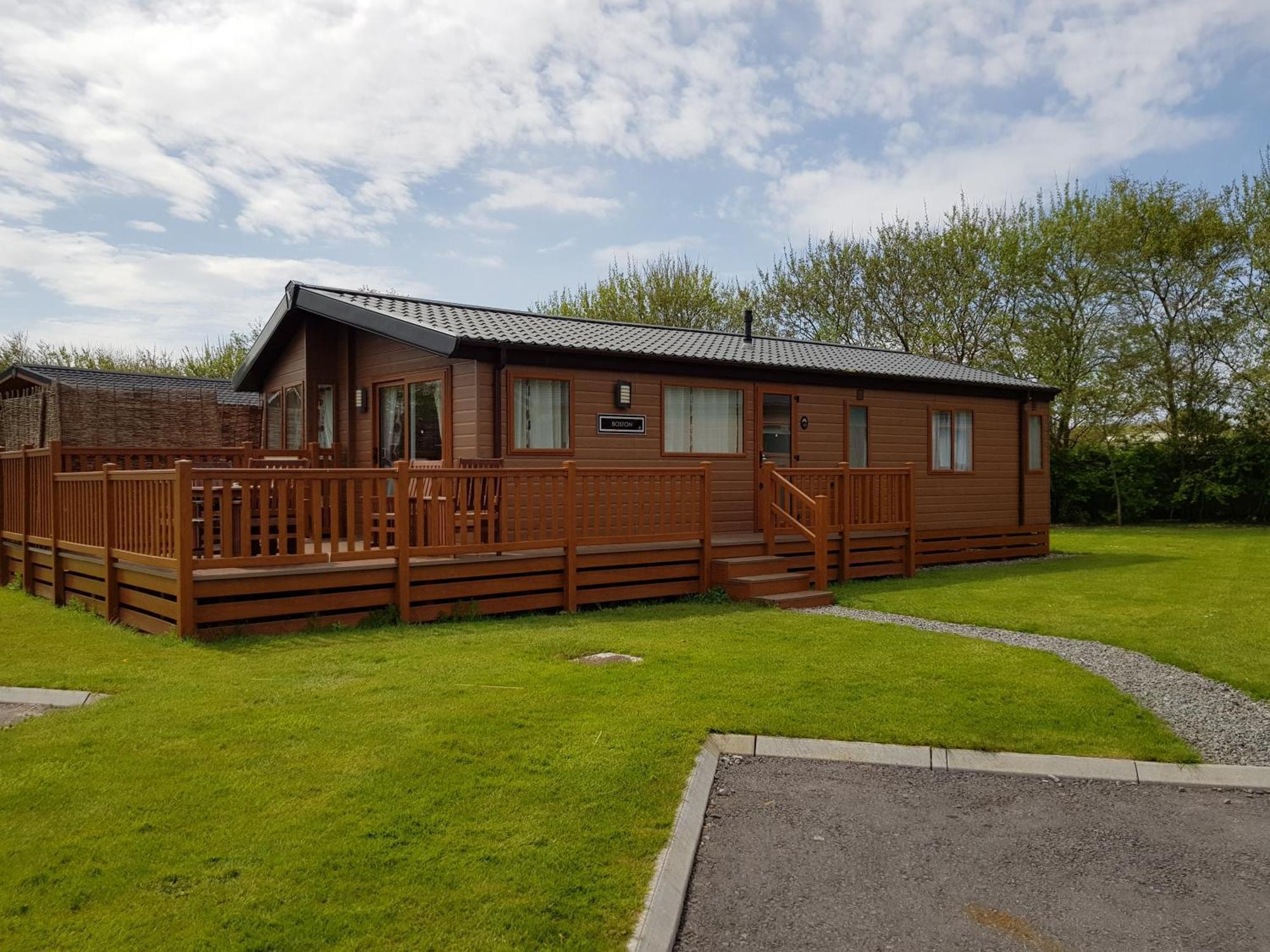 Llanrhidian Holiday Park Llanmorlais Экстерьер фото