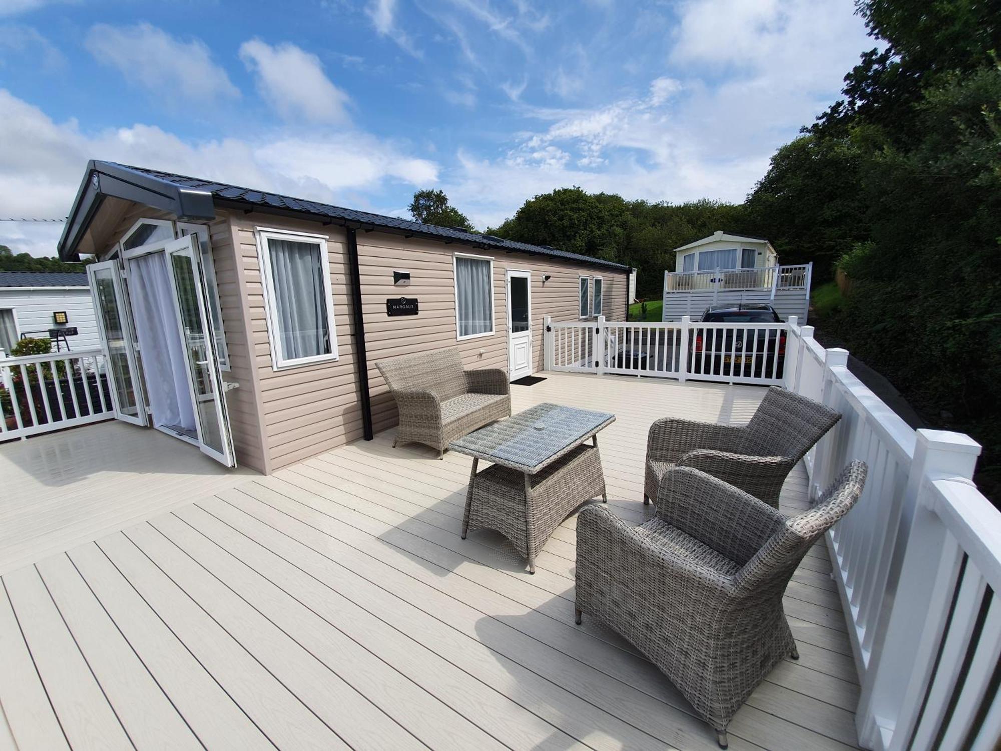 Llanrhidian Holiday Park Llanmorlais Экстерьер фото